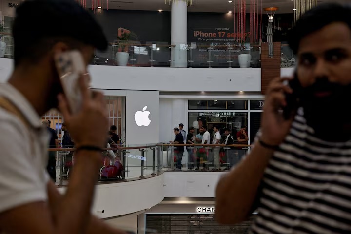 Indian court tells Apple to 'cooperate' in antitrust case